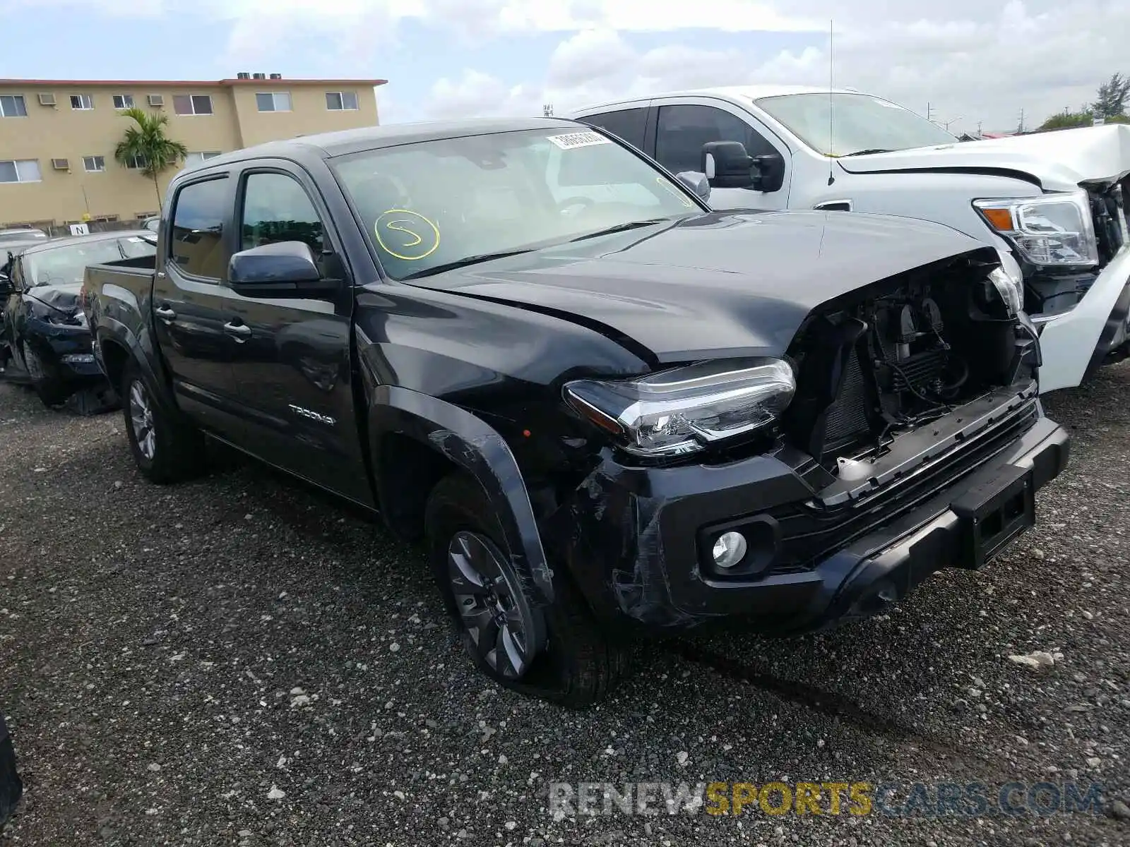 1 Photograph of a damaged car 3TMAZ5CN4KM087125 TOYOTA TACOMA 2019