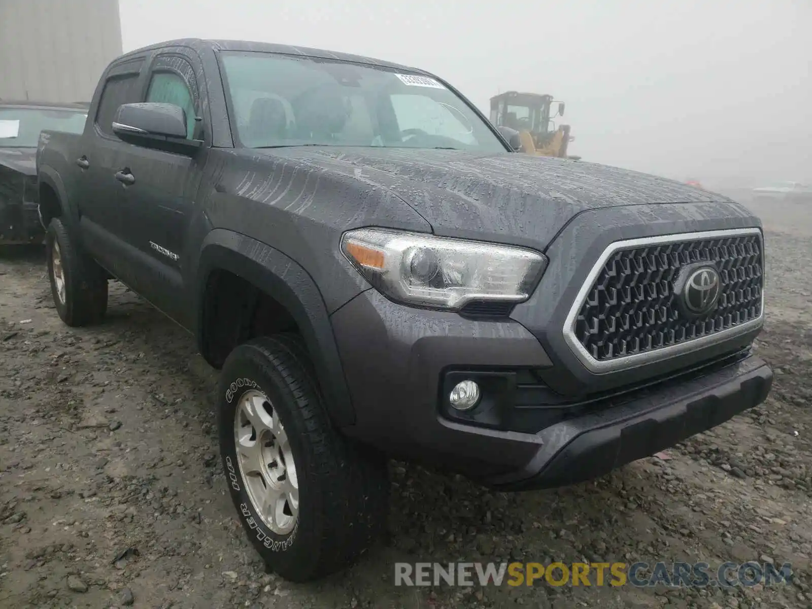 1 Photograph of a damaged car 3TMAZ5CN4KM089683 TOYOTA TACOMA 2019