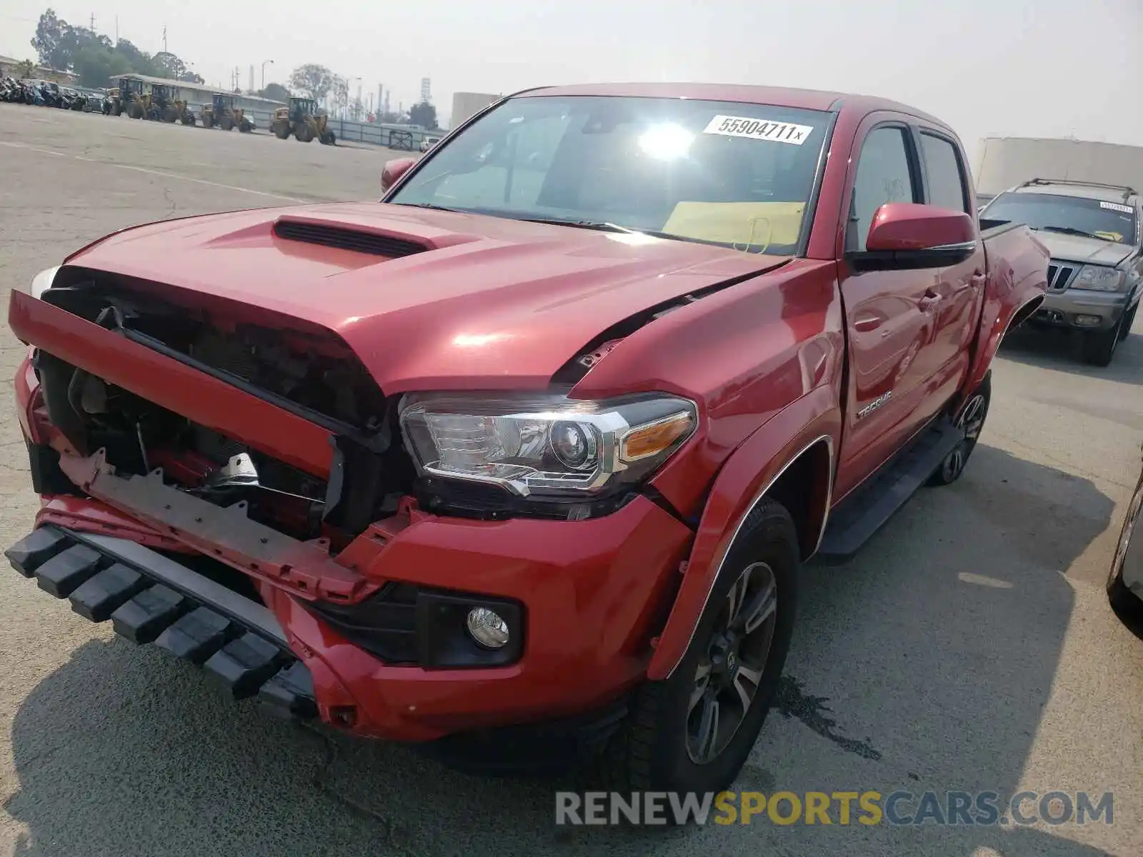 2 Photograph of a damaged car 3TMAZ5CN4KM090316 TOYOTA TACOMA 2019