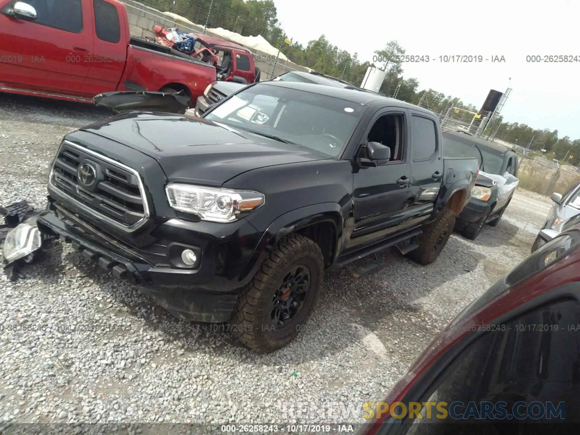 2 Photograph of a damaged car 3TMAZ5CN4KM091675 TOYOTA TACOMA 2019