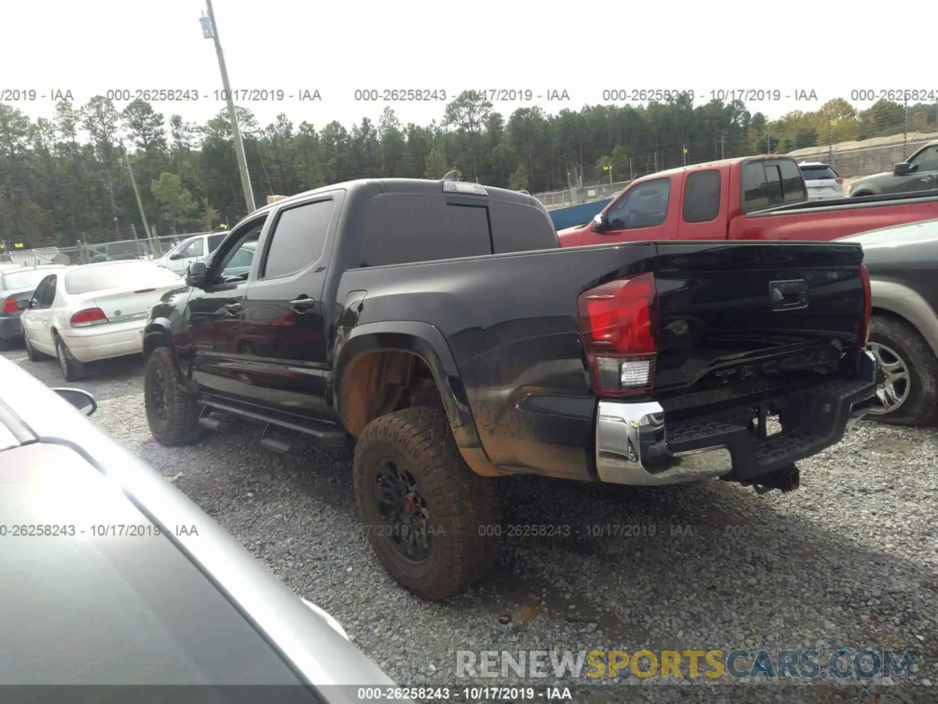 3 Photograph of a damaged car 3TMAZ5CN4KM091675 TOYOTA TACOMA 2019