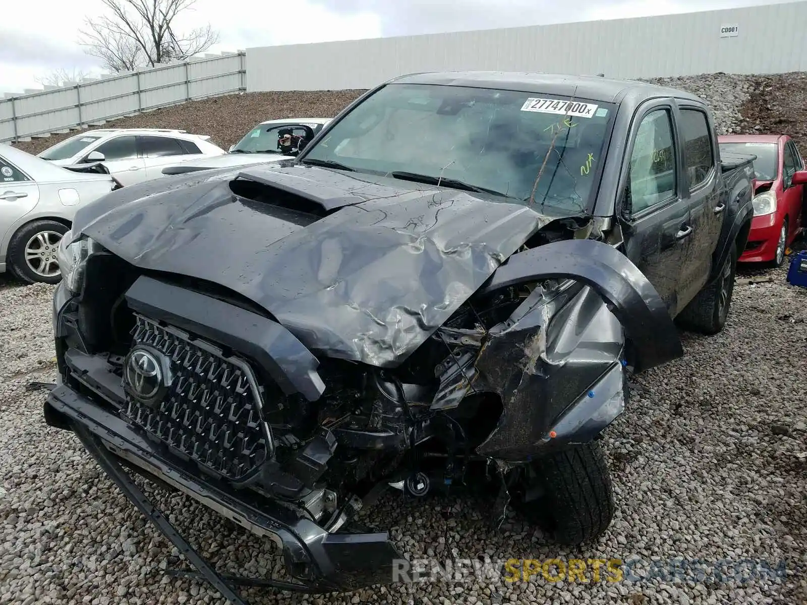 2 Photograph of a damaged car 3TMAZ5CN4KM091918 TOYOTA TACOMA 2019