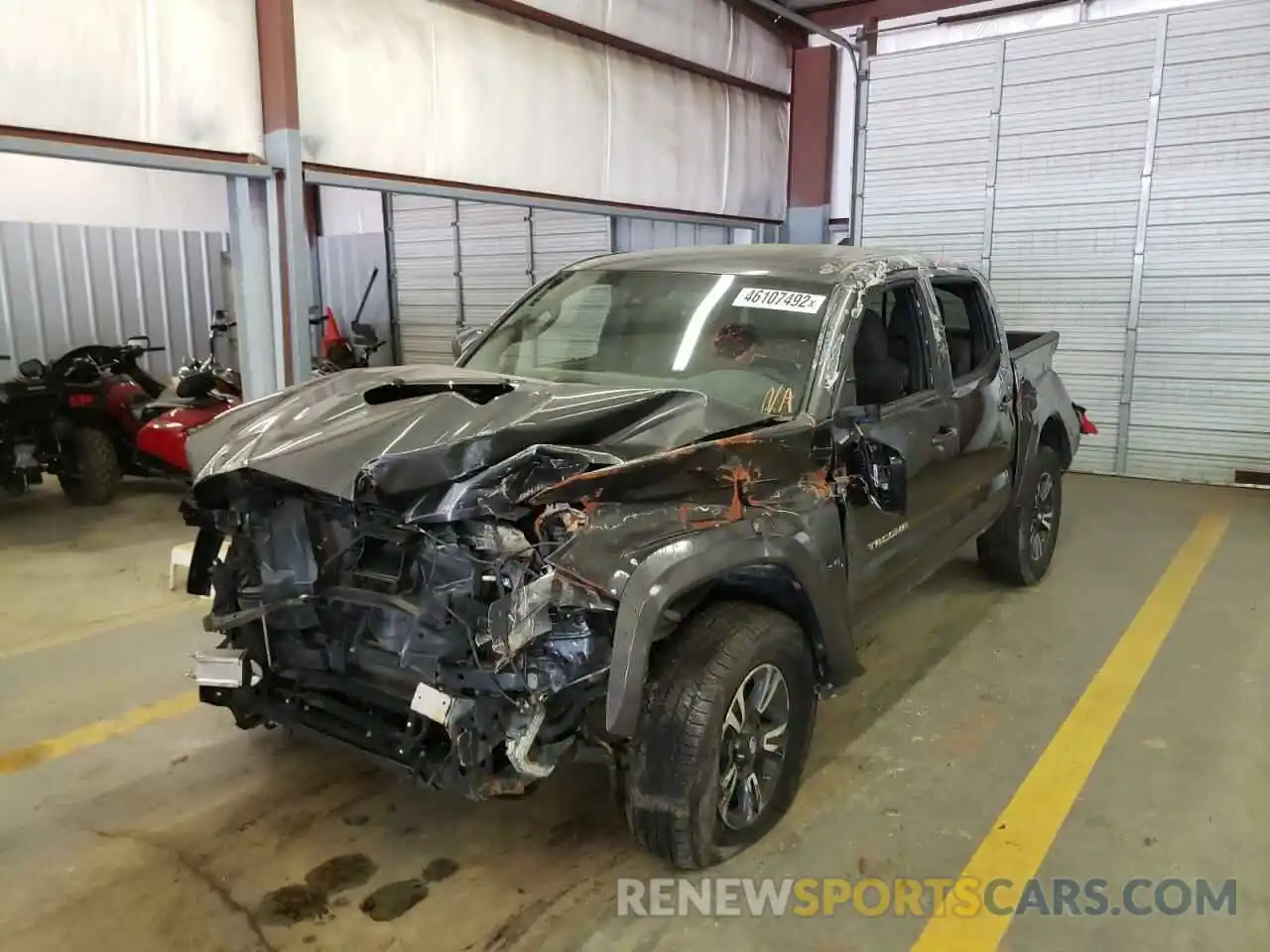 9 Photograph of a damaged car 3TMAZ5CN4KM091935 TOYOTA TACOMA 2019