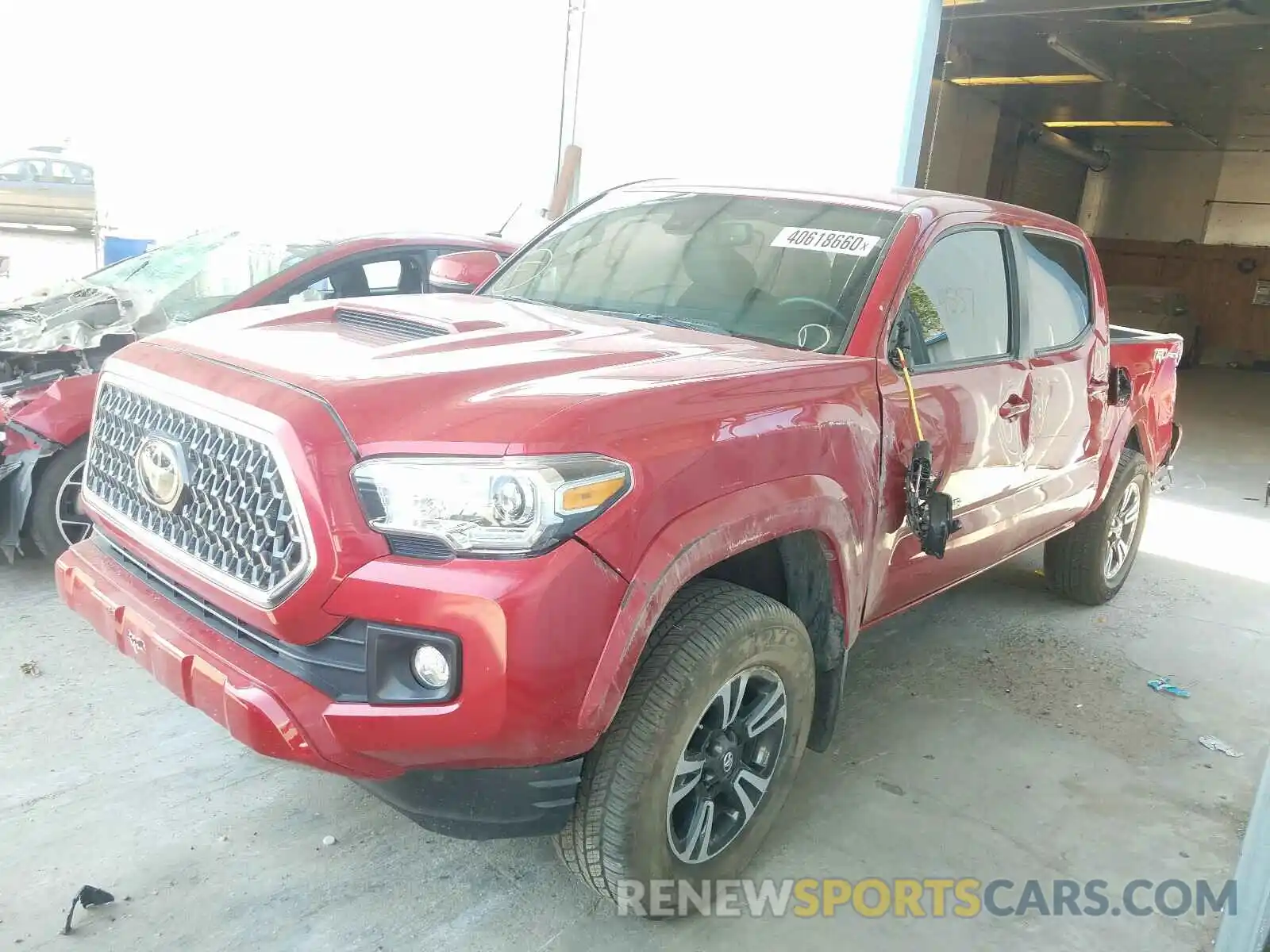 2 Photograph of a damaged car 3TMAZ5CN4KM093166 TOYOTA TACOMA 2019