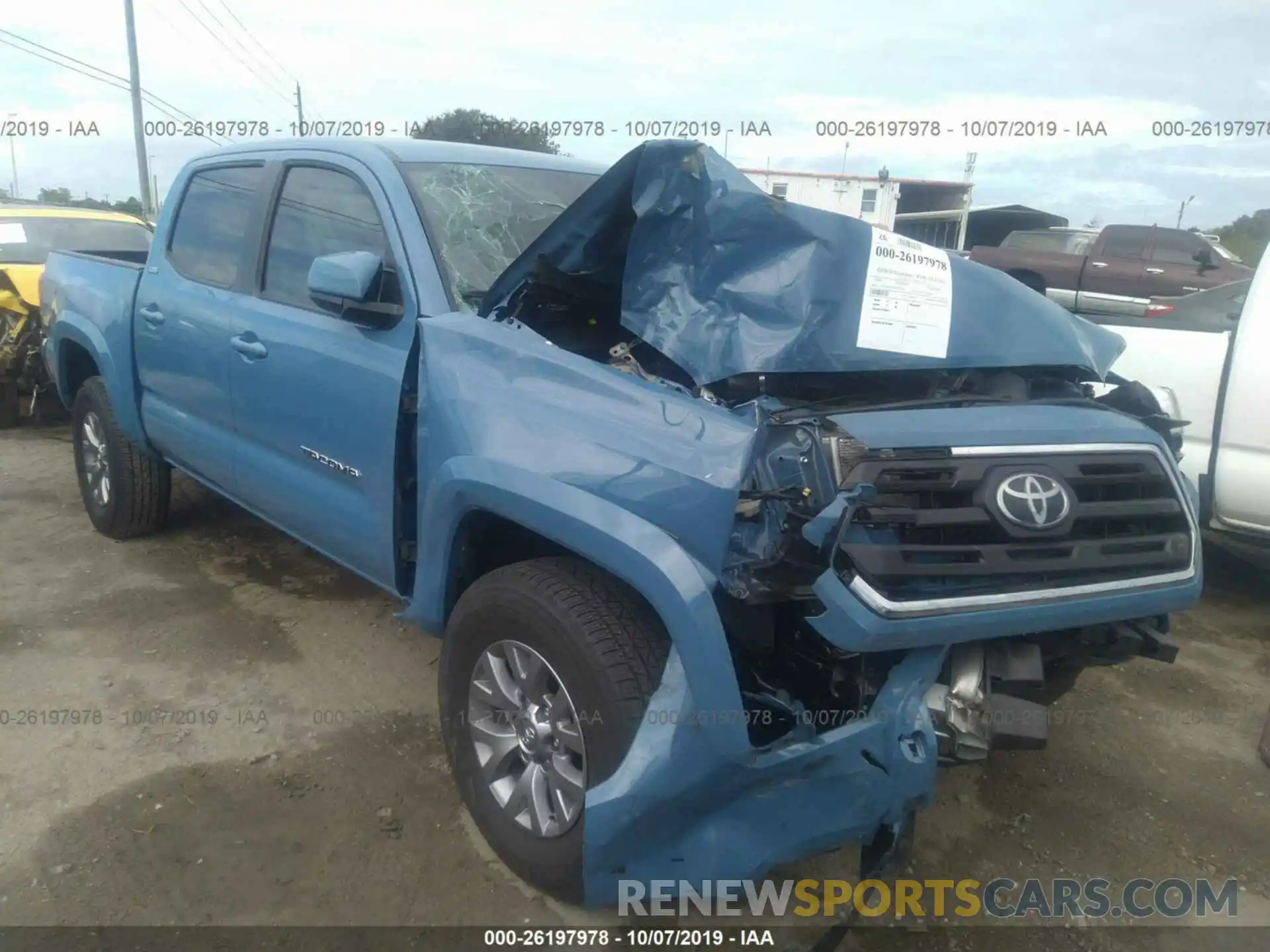 1 Фотография поврежденного автомобиля 3TMAZ5CN4KM095290 TOYOTA TACOMA 2019