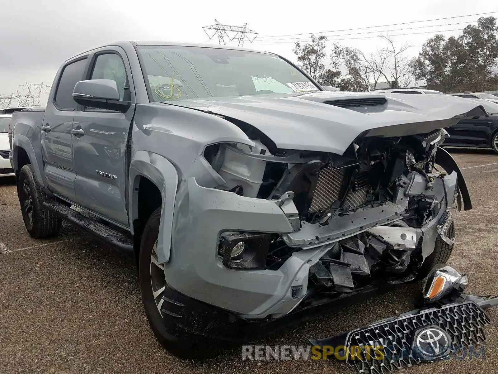 1 Фотография поврежденного автомобиля 3TMAZ5CN4KM095970 TOYOTA TACOMA 2019