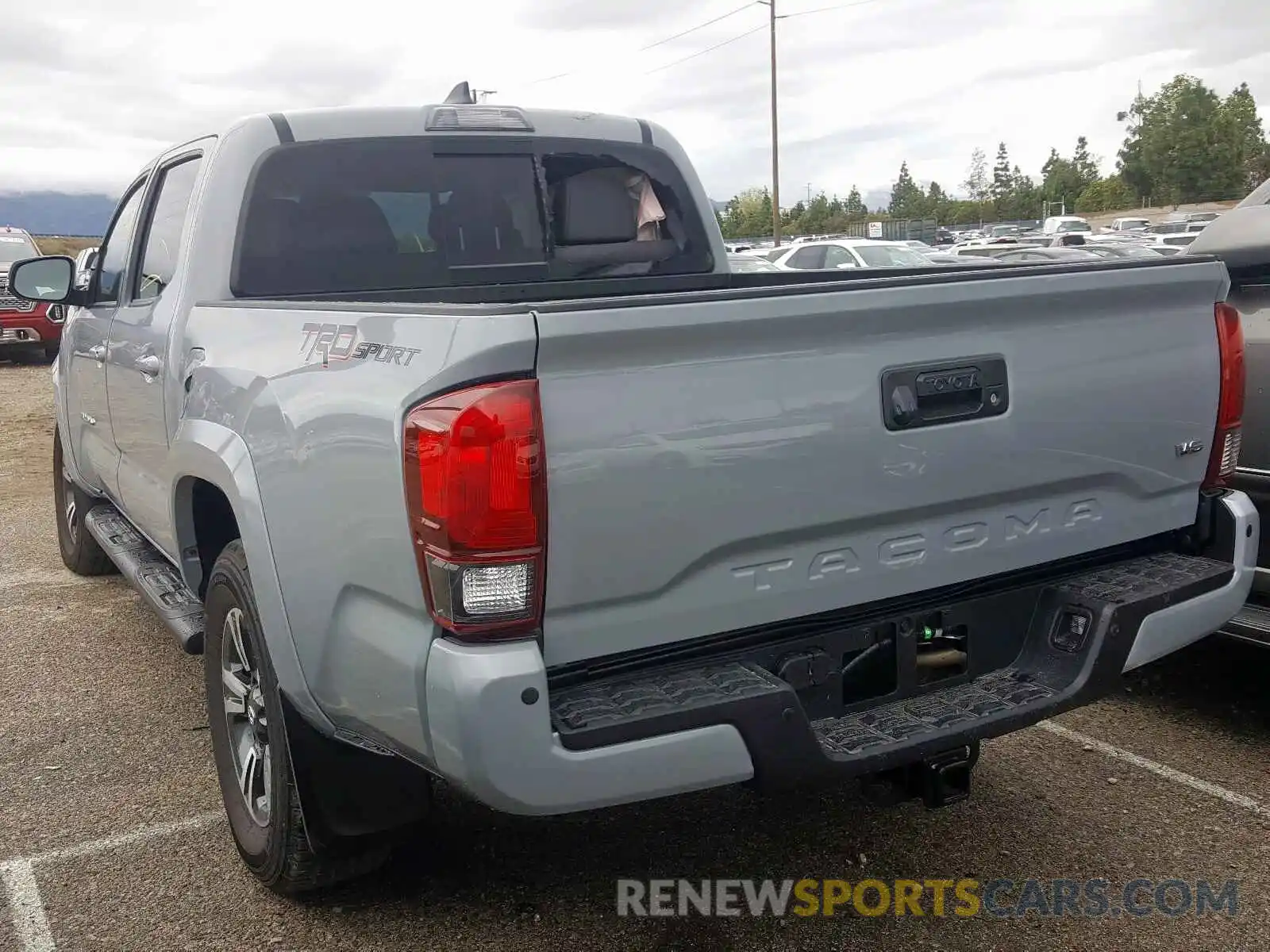 3 Фотография поврежденного автомобиля 3TMAZ5CN4KM095970 TOYOTA TACOMA 2019