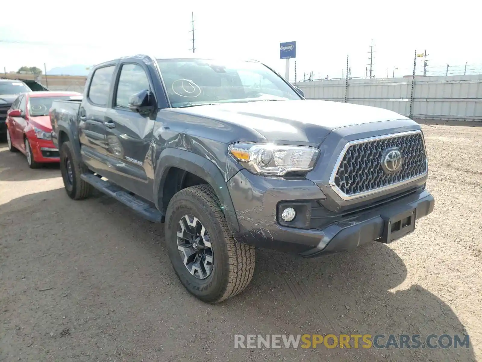 1 Photograph of a damaged car 3TMAZ5CN4KM097573 TOYOTA TACOMA 2019