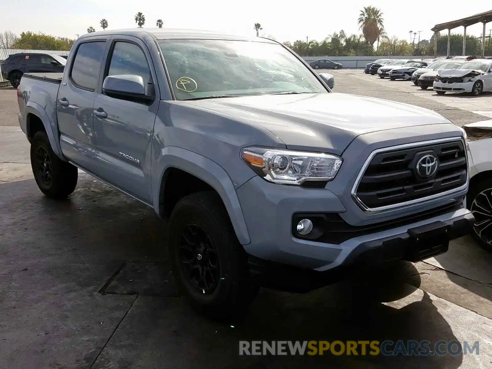 1 Photograph of a damaged car 3TMAZ5CN4KM102710 TOYOTA TACOMA 2019