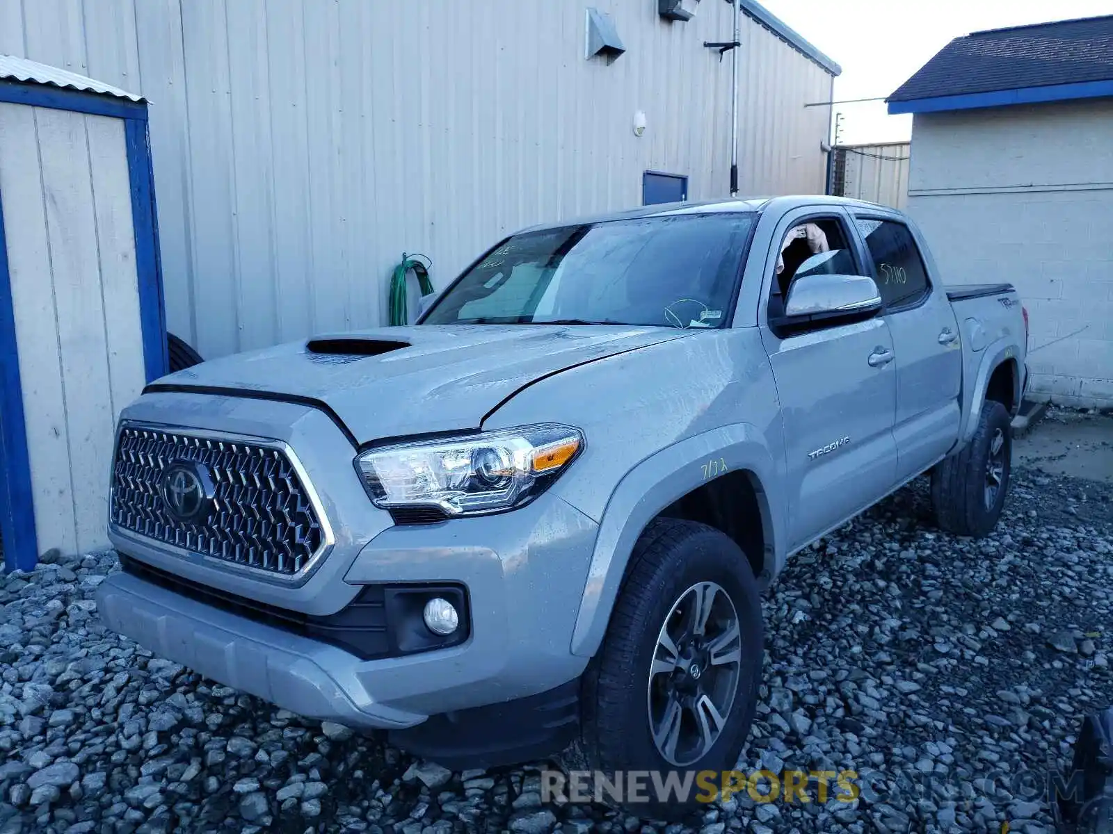 2 Photograph of a damaged car 3TMAZ5CN4KM106482 TOYOTA TACOMA 2019