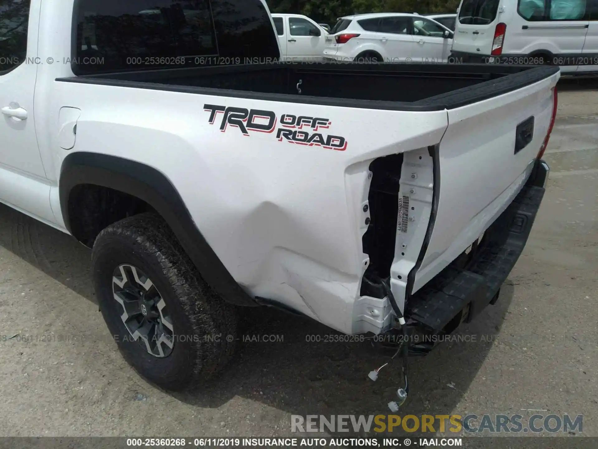 6 Photograph of a damaged car 3TMAZ5CN5KM080104 TOYOTA TACOMA 2019