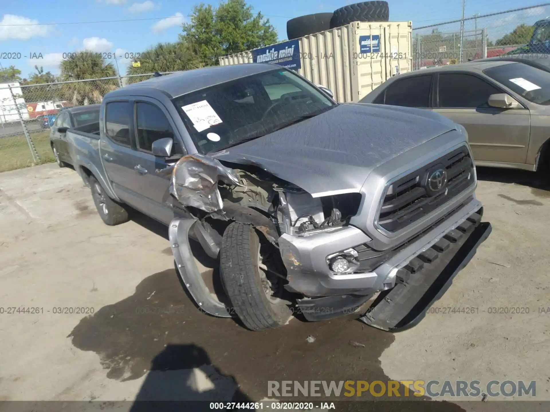 1 Photograph of a damaged car 3TMAZ5CN5KM085433 TOYOTA TACOMA 2019