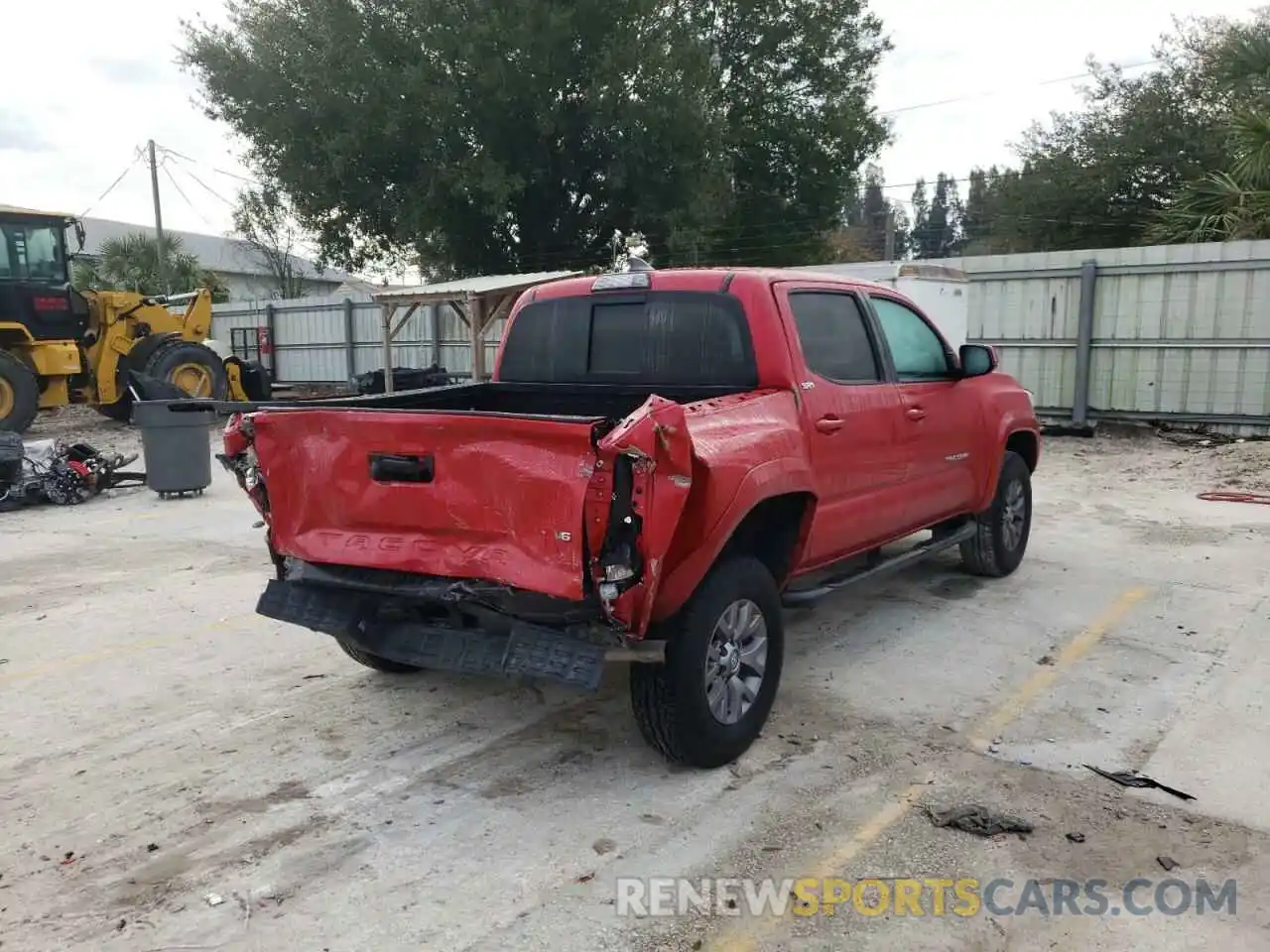 4 Photograph of a damaged car 3TMAZ5CN5KM087523 TOYOTA TACOMA 2019