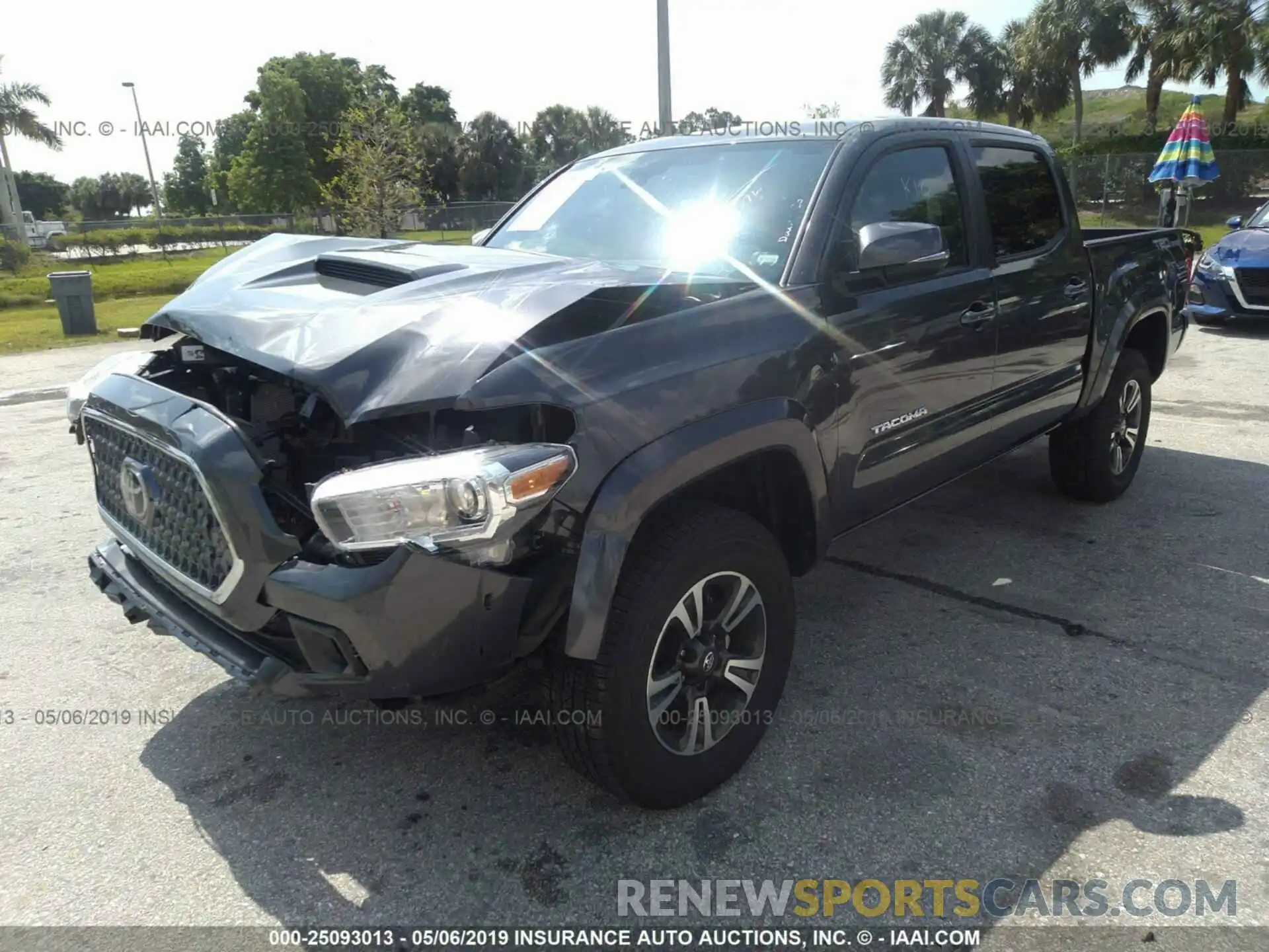 2 Photograph of a damaged car 3TMAZ5CN5KM087666 TOYOTA TACOMA 2019