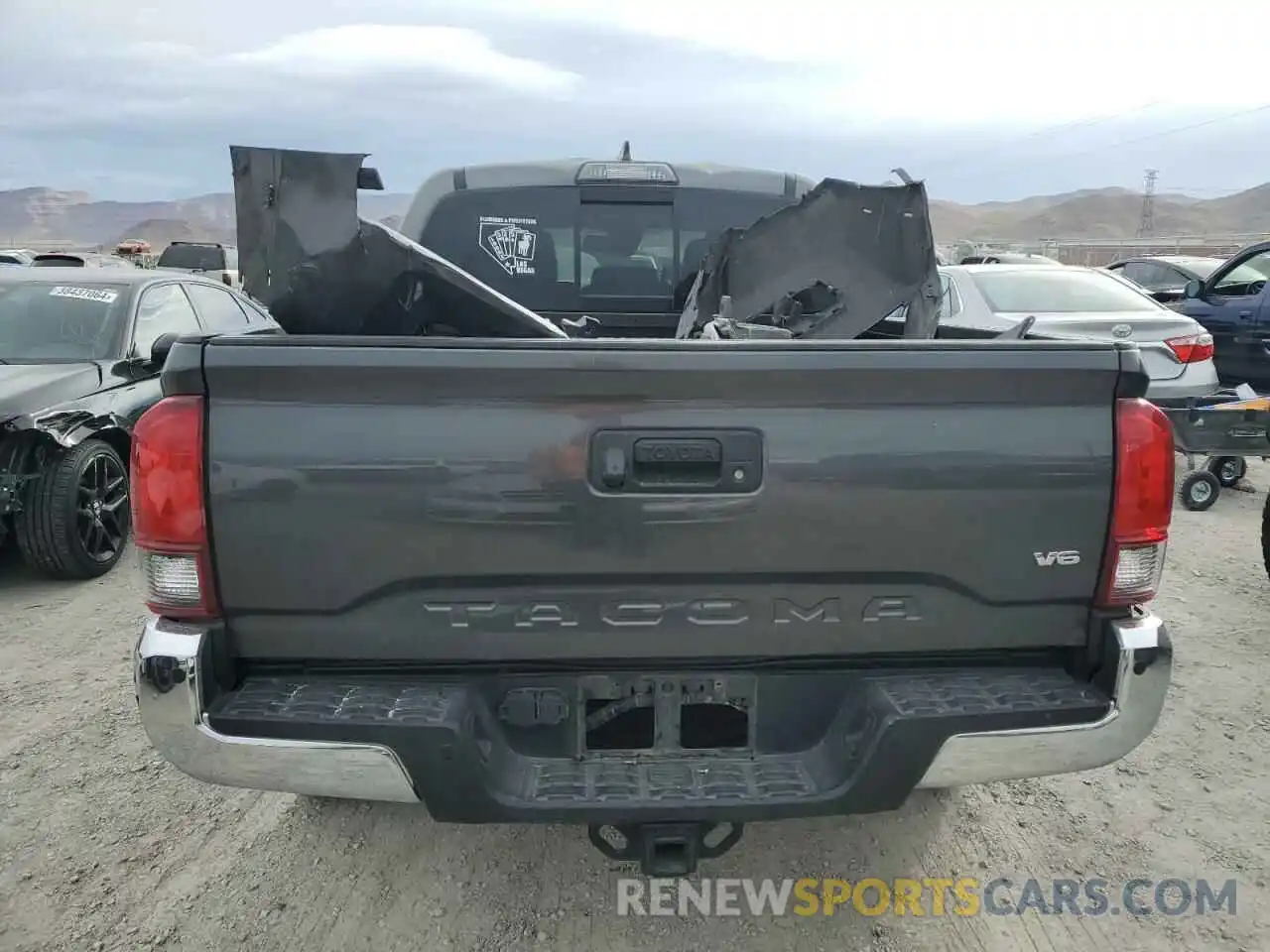 6 Photograph of a damaged car 3TMAZ5CN5KM090616 TOYOTA TACOMA 2019