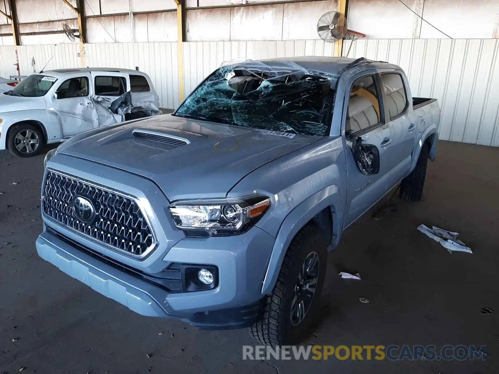 2 Photograph of a damaged car 3TMAZ5CN5KM092480 TOYOTA TACOMA 2019