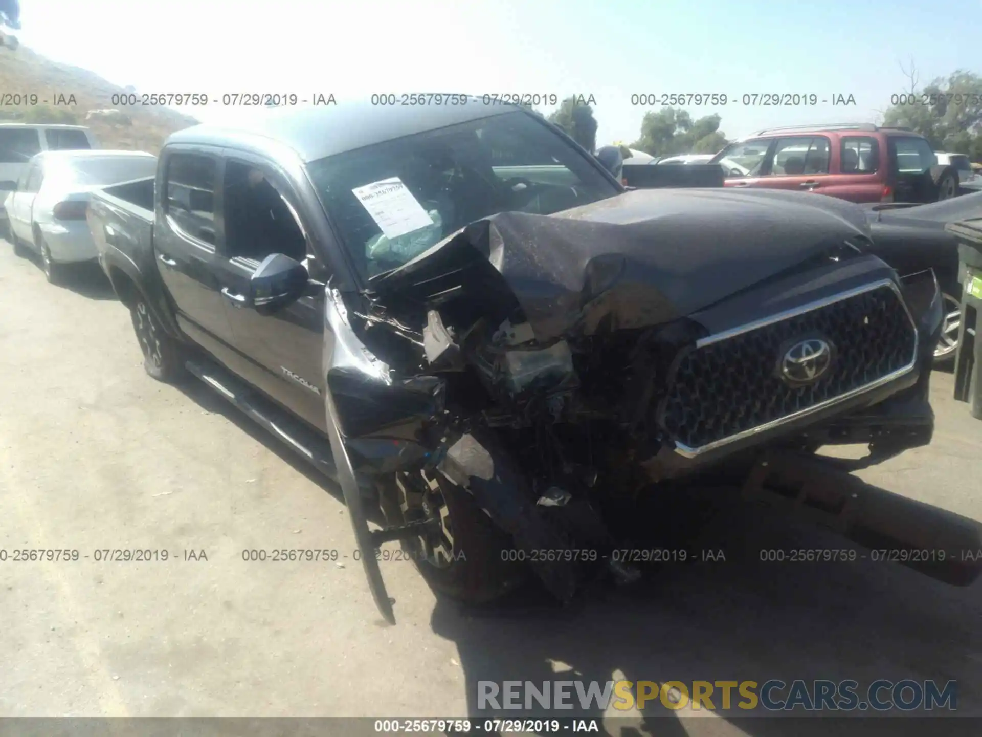 1 Photograph of a damaged car 3TMAZ5CN5KM094214 TOYOTA TACOMA 2019