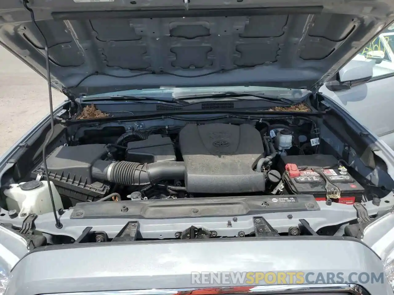 7 Photograph of a damaged car 3TMAZ5CN5KM100268 TOYOTA TACOMA 2019