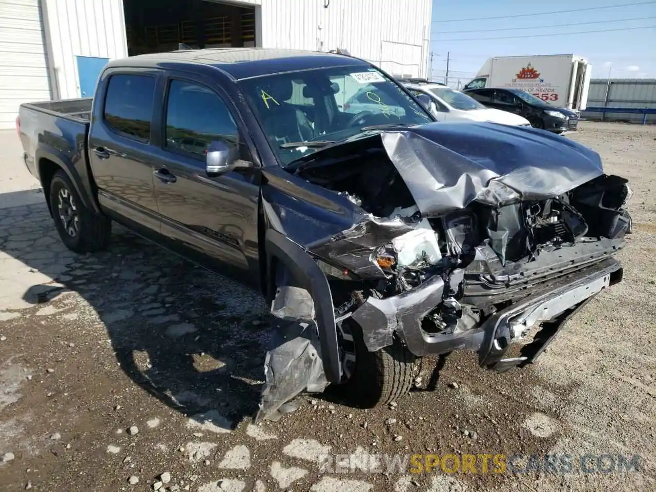 1 Photograph of a damaged car 3TMAZ5CN5KM101226 TOYOTA TACOMA 2019