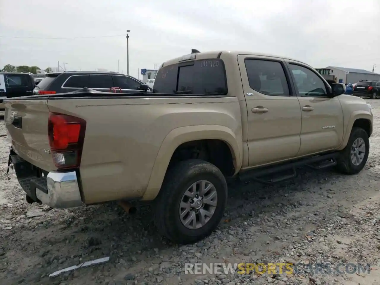 4 Photograph of a damaged car 3TMAZ5CN5KM101534 TOYOTA TACOMA 2019