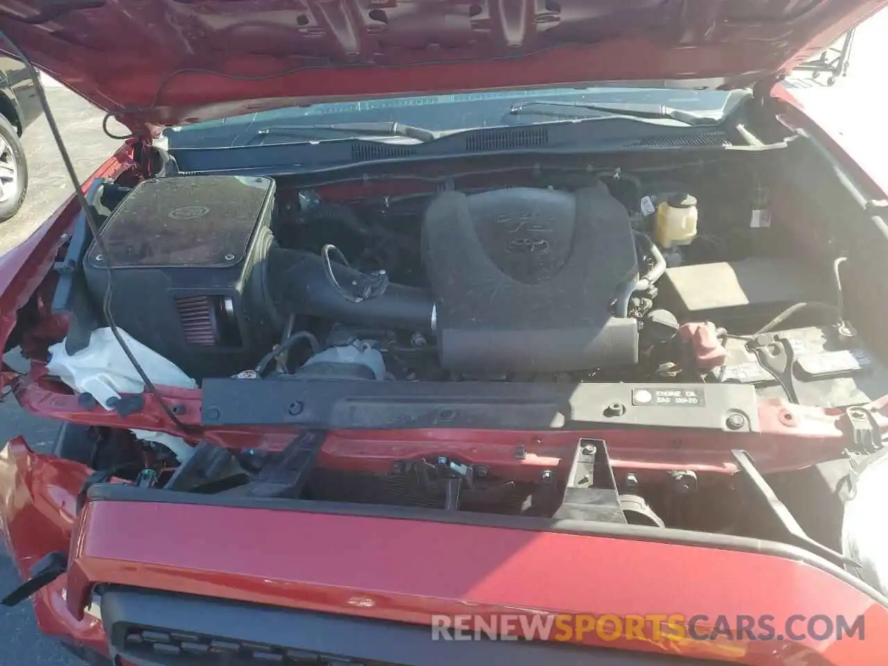 7 Photograph of a damaged car 3TMAZ5CN5KM101887 TOYOTA TACOMA 2019