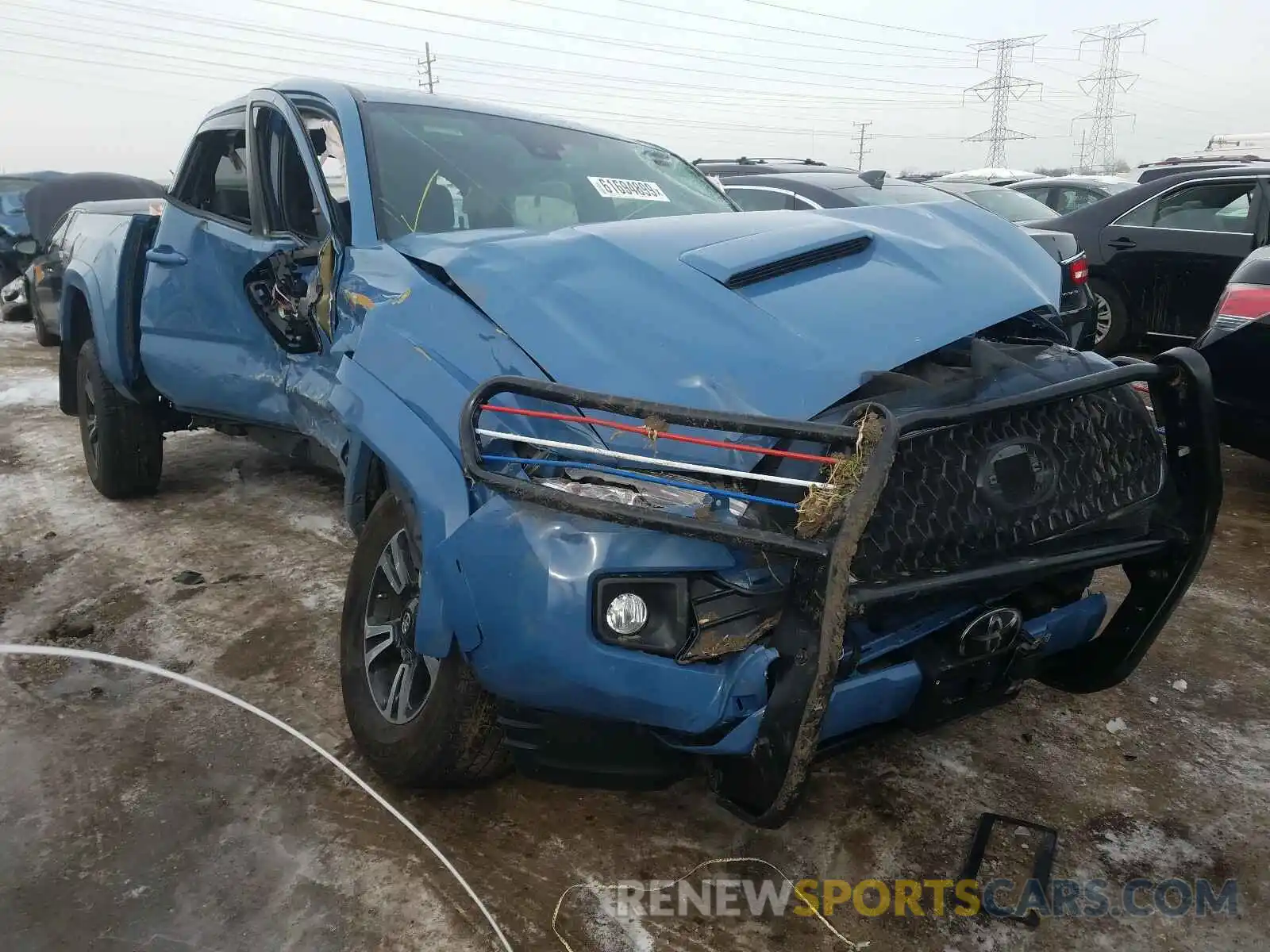 1 Photograph of a damaged car 3TMAZ5CN5KM102411 TOYOTA TACOMA 2019