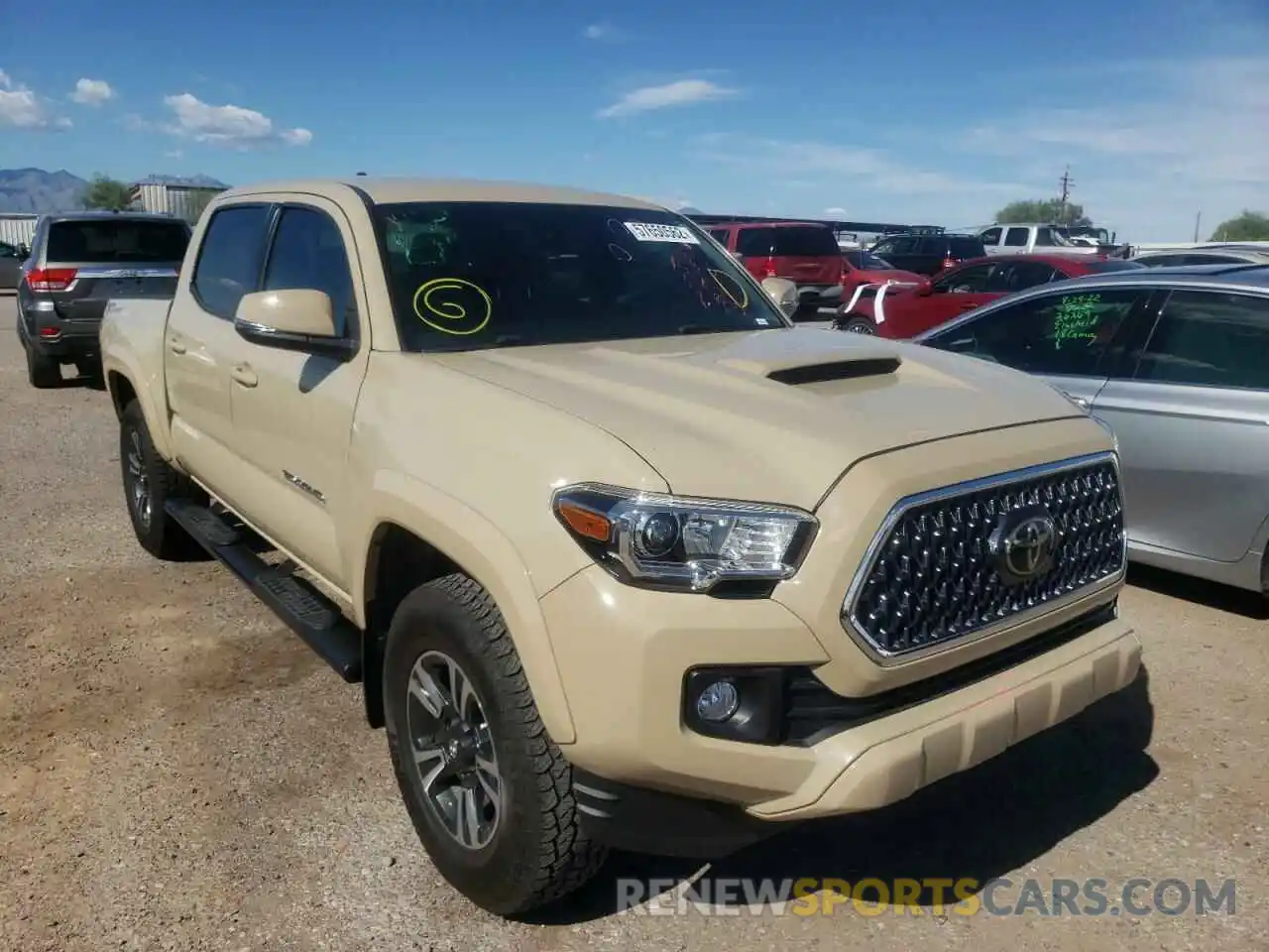 1 Фотография поврежденного автомобиля 3TMAZ5CN5KM104322 TOYOTA TACOMA 2019