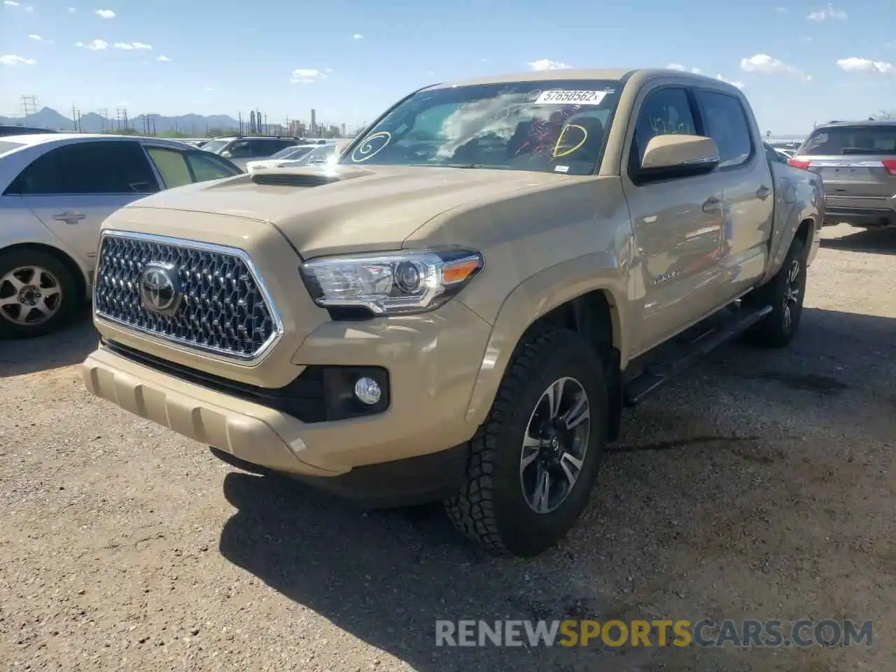 2 Фотография поврежденного автомобиля 3TMAZ5CN5KM104322 TOYOTA TACOMA 2019