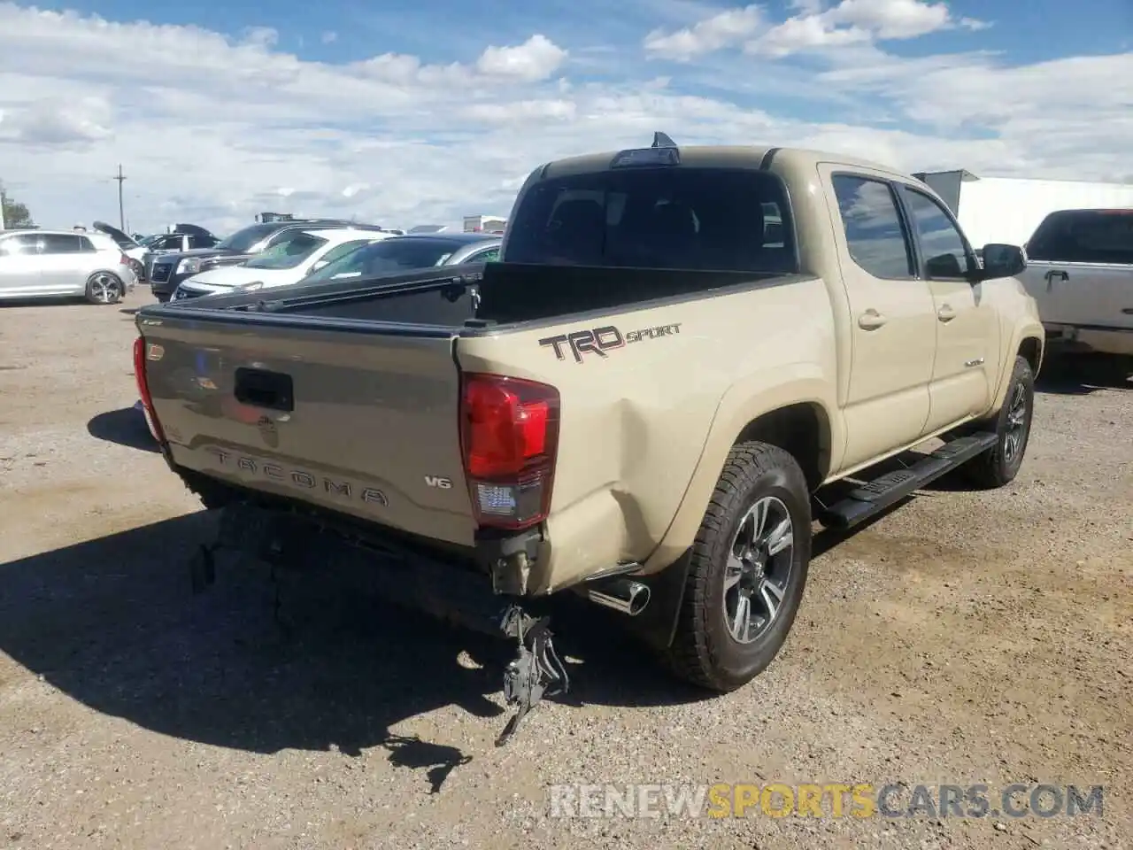 4 Фотография поврежденного автомобиля 3TMAZ5CN5KM104322 TOYOTA TACOMA 2019