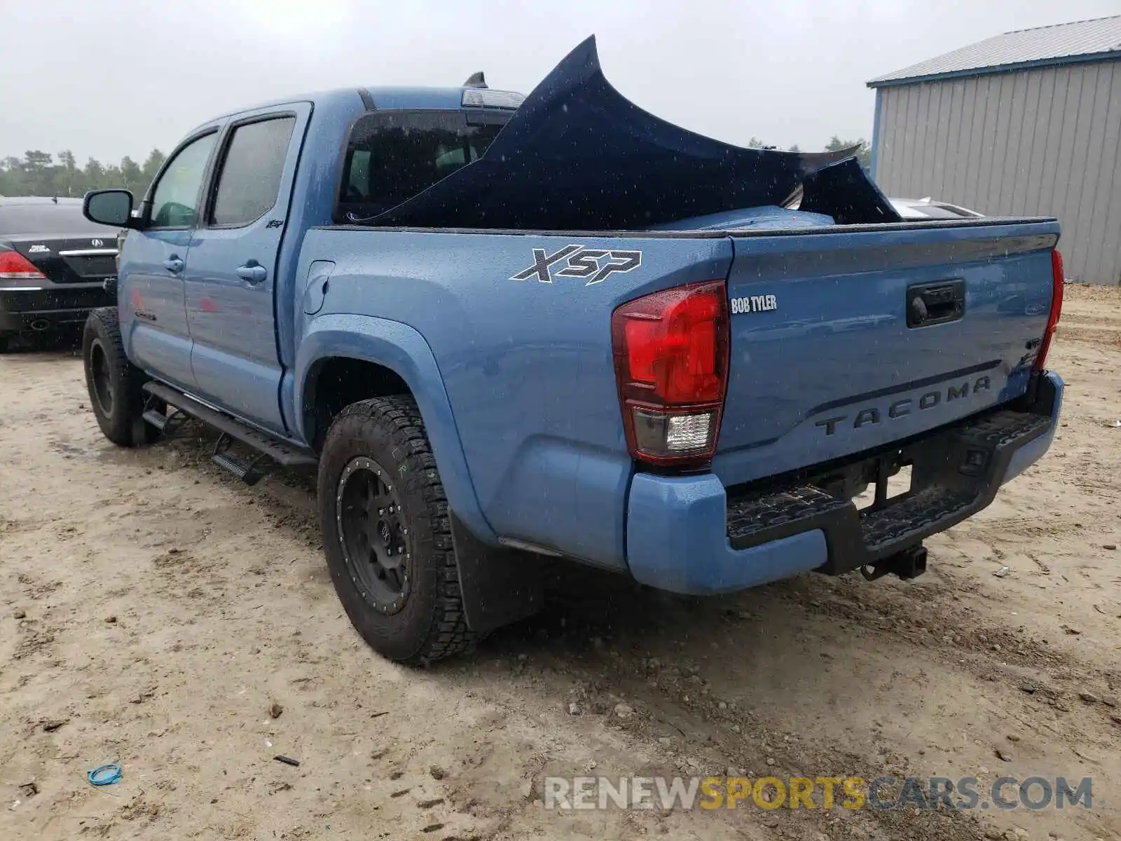 3 Photograph of a damaged car 3TMAZ5CN5KM107611 TOYOTA TACOMA 2019