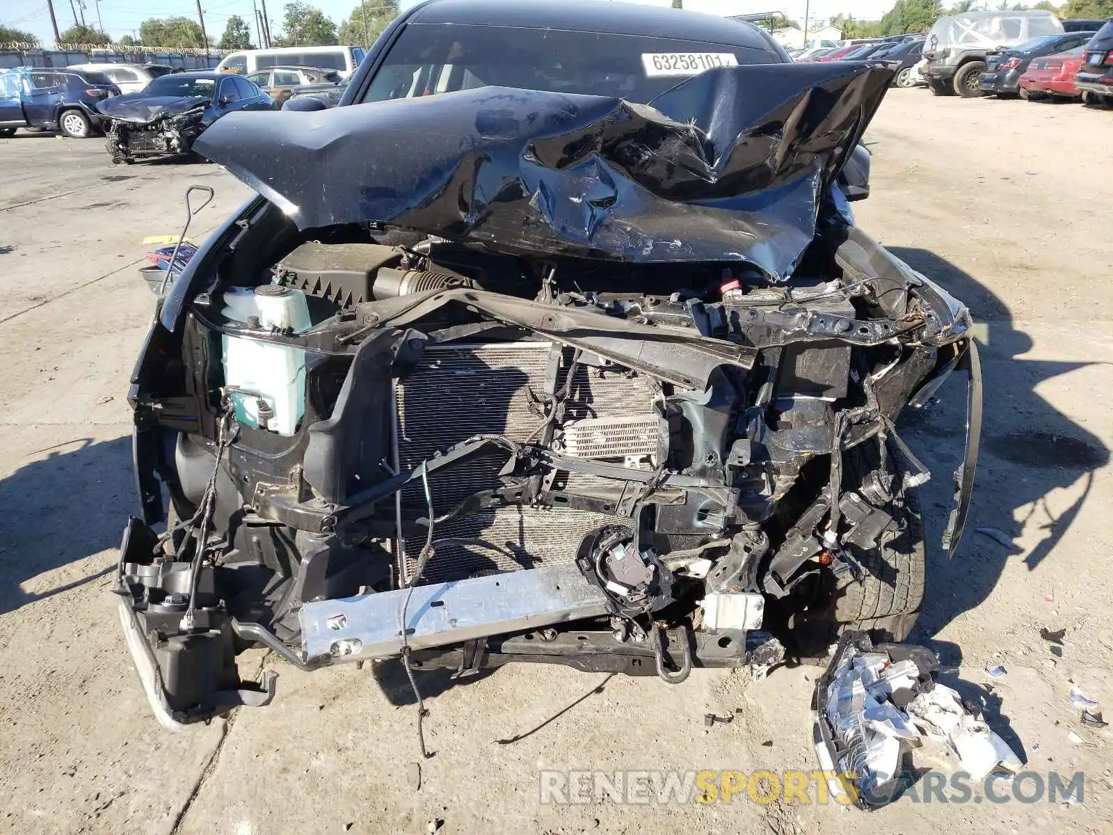 9 Photograph of a damaged car 3TMAZ5CN5KM109830 TOYOTA TACOMA 2019