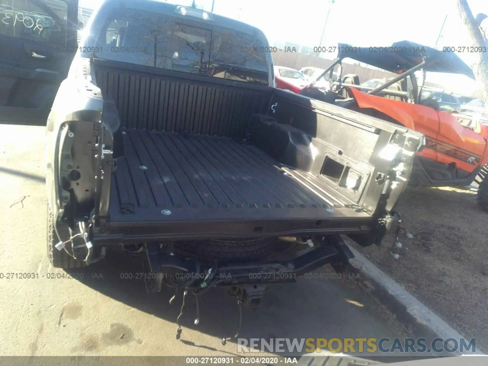 6 Photograph of a damaged car 3TMAZ5CN5KM112629 TOYOTA TACOMA 2019