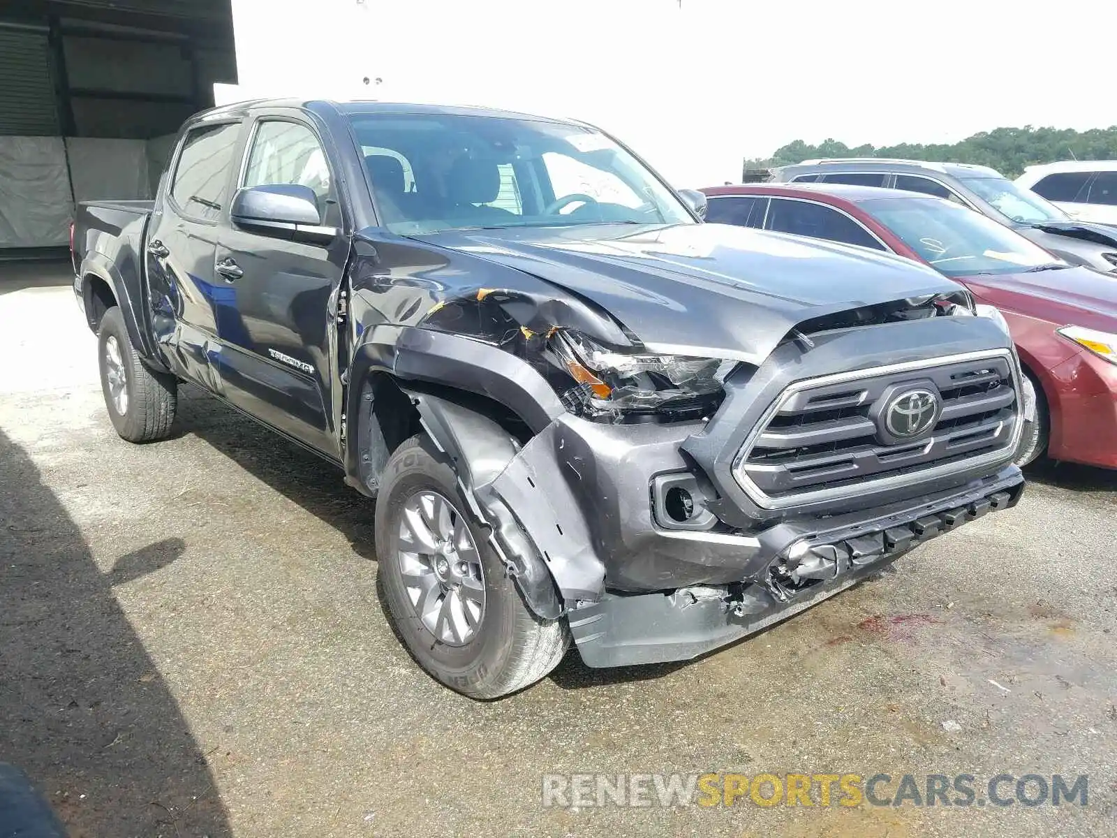 1 Photograph of a damaged car 3TMAZ5CN5KM112680 TOYOTA TACOMA 2019