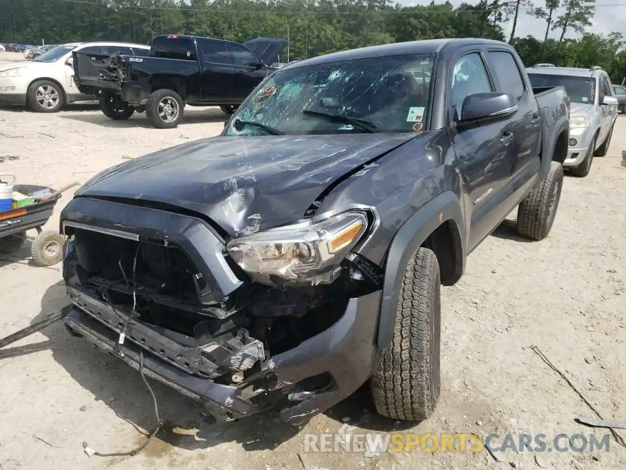 2 Photograph of a damaged car 3TMAZ5CN6KM081522 TOYOTA TACOMA 2019