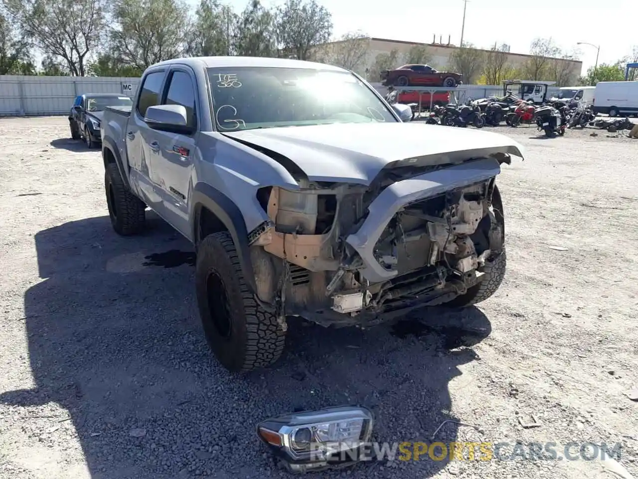 1 Photograph of a damaged car 3TMAZ5CN6KM082041 TOYOTA TACOMA 2019