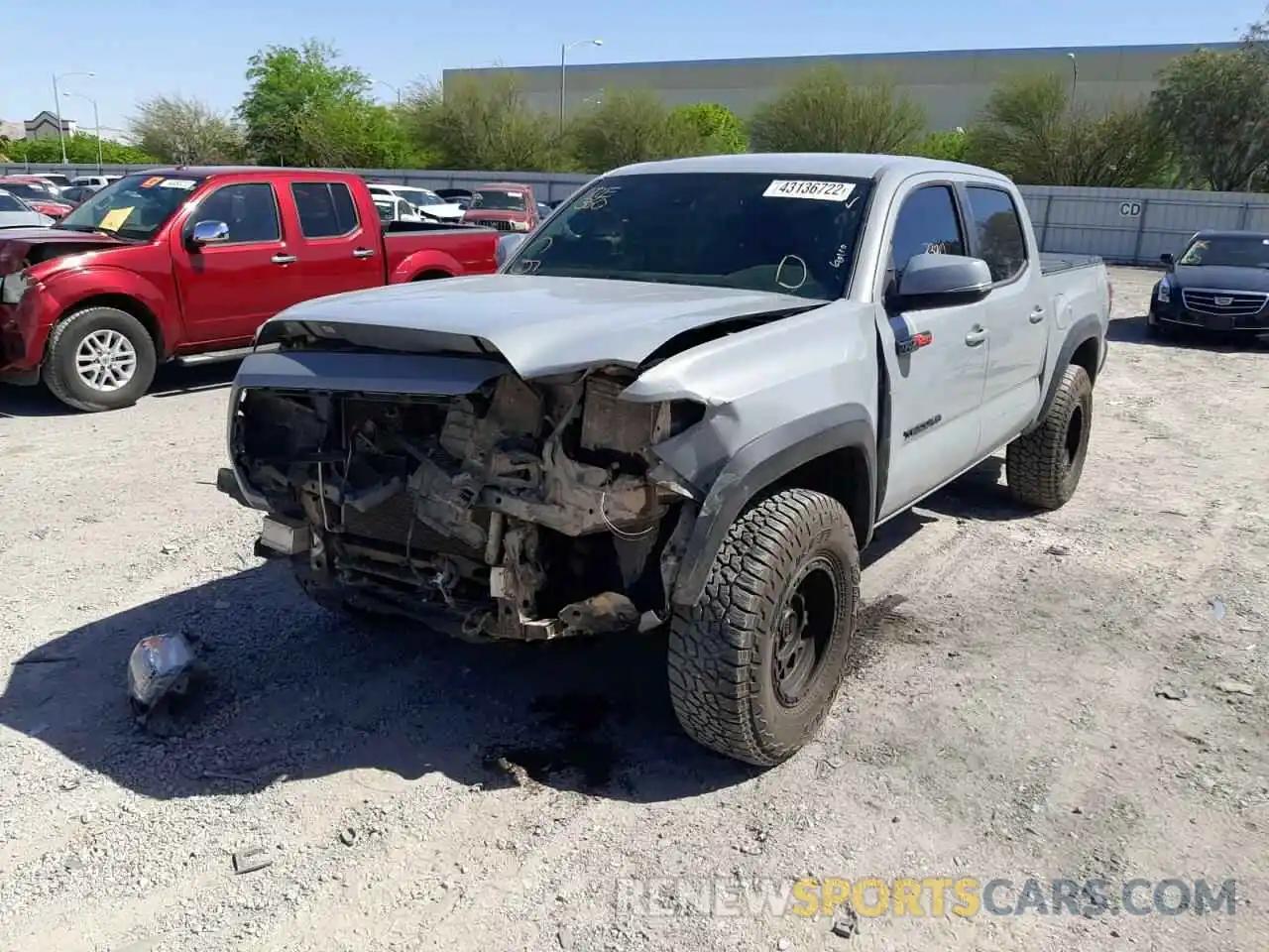 2 Photograph of a damaged car 3TMAZ5CN6KM082041 TOYOTA TACOMA 2019