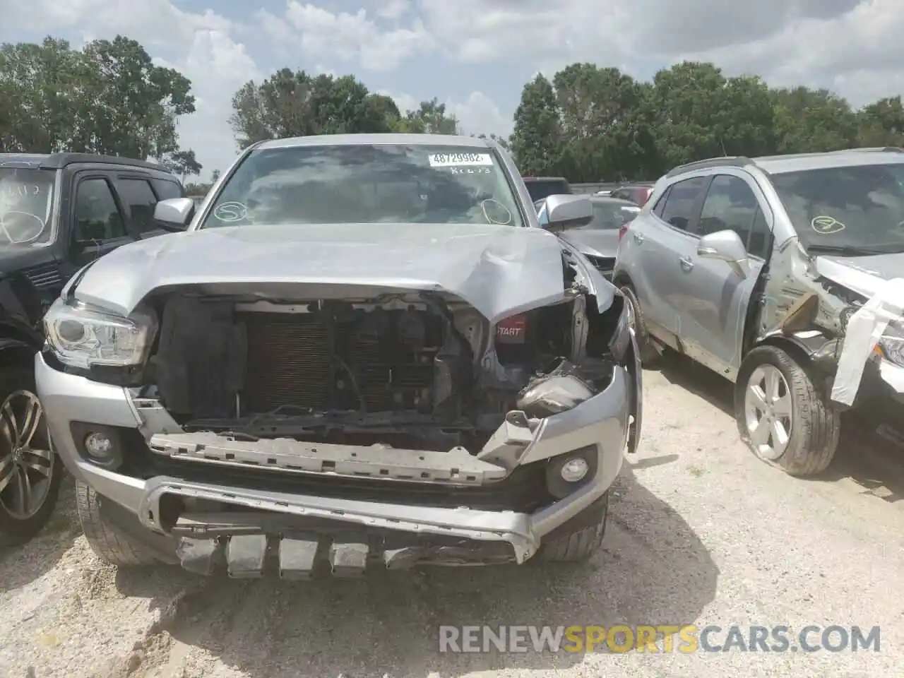 9 Photograph of a damaged car 3TMAZ5CN6KM082931 TOYOTA TACOMA 2019