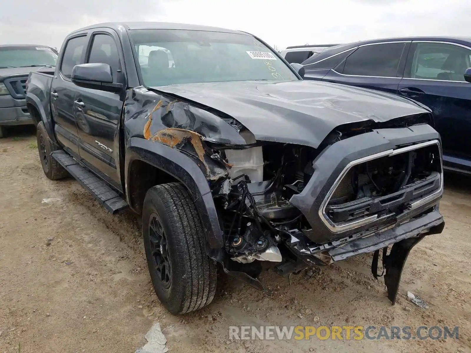 1 Photograph of a damaged car 3TMAZ5CN6KM083013 TOYOTA TACOMA 2019