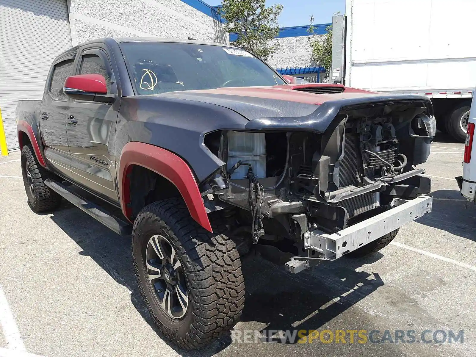 1 Photograph of a damaged car 3TMAZ5CN6KM084761 TOYOTA TACOMA 2019