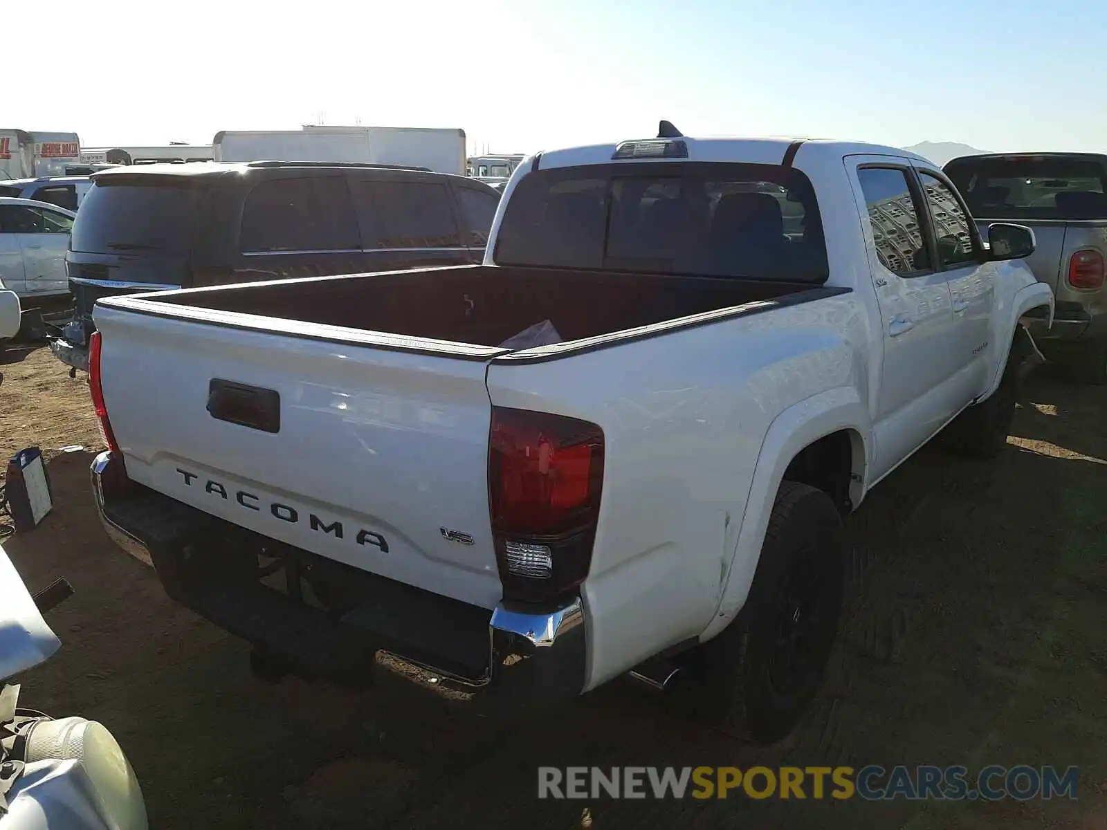 4 Photograph of a damaged car 3TMAZ5CN6KM088051 TOYOTA TACOMA 2019