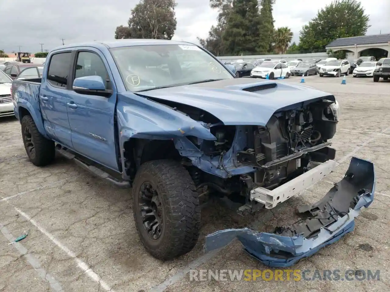 1 Photograph of a damaged car 3TMAZ5CN6KM090611 TOYOTA TACOMA 2019