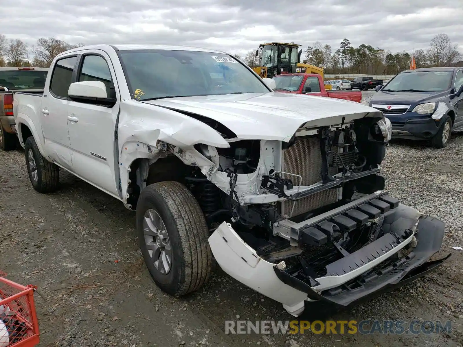 1 Photograph of a damaged car 3TMAZ5CN6KM091015 TOYOTA TACOMA 2019