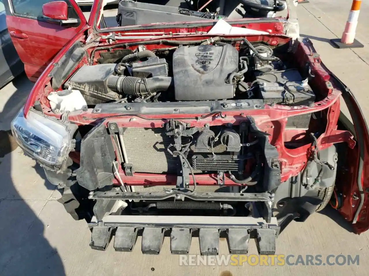 7 Photograph of a damaged car 3TMAZ5CN6KM093735 TOYOTA TACOMA 2019