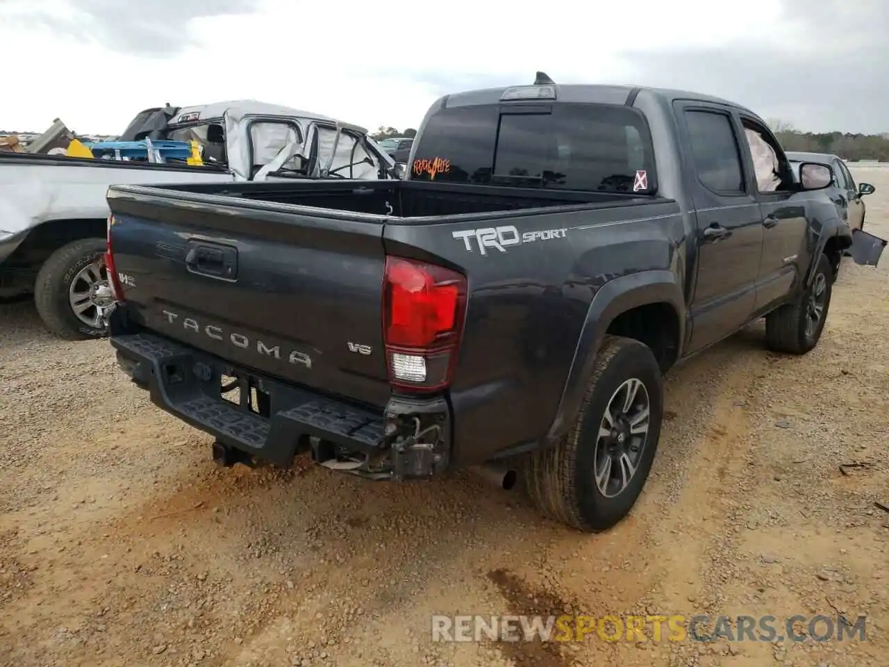 4 Photograph of a damaged car 3TMAZ5CN6KM096599 TOYOTA TACOMA 2019