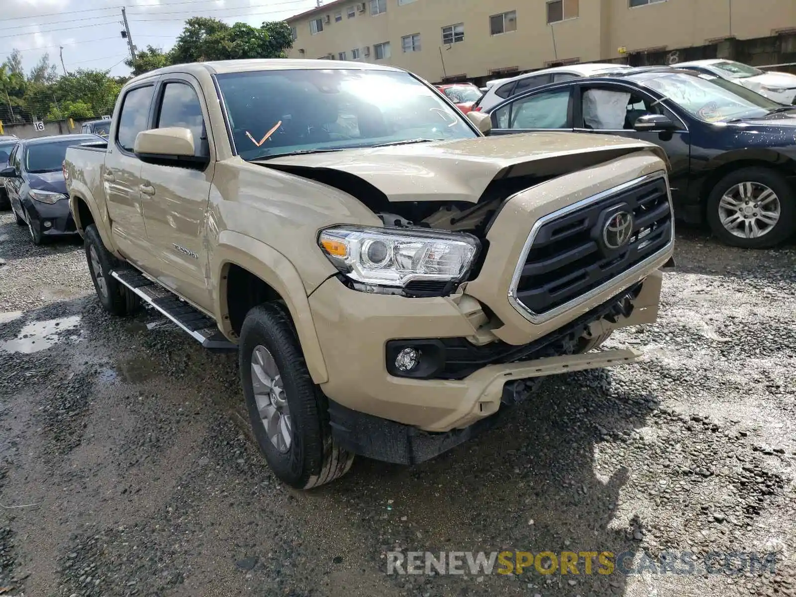 1 Photograph of a damaged car 3TMAZ5CN6KM096845 TOYOTA TACOMA 2019