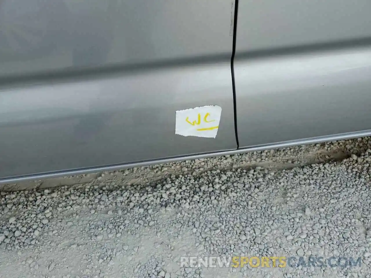 9 Photograph of a damaged car 3TMAZ5CN6KM100165 TOYOTA TACOMA 2019