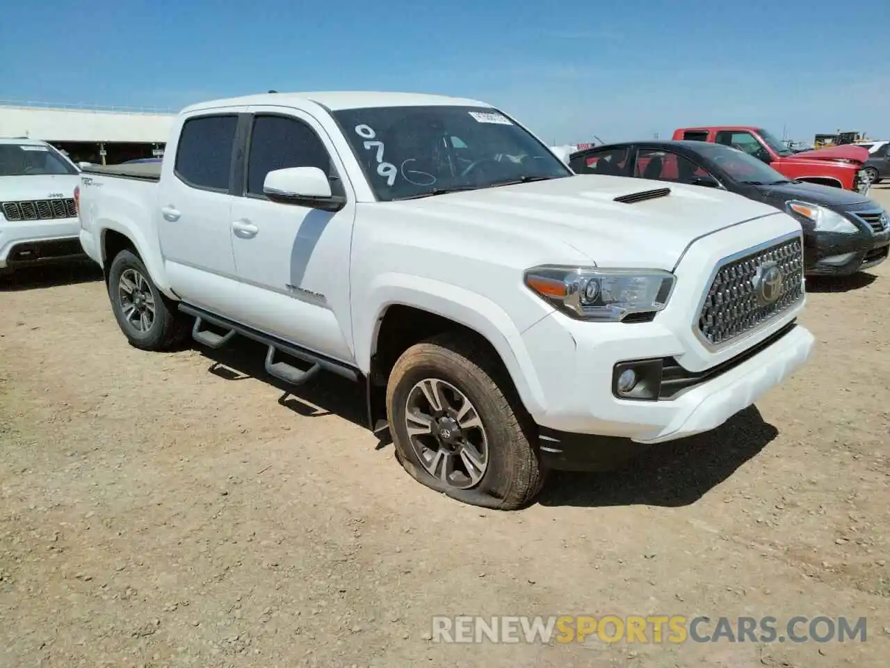 1 Photograph of a damaged car 3TMAZ5CN6KM101171 TOYOTA TACOMA 2019