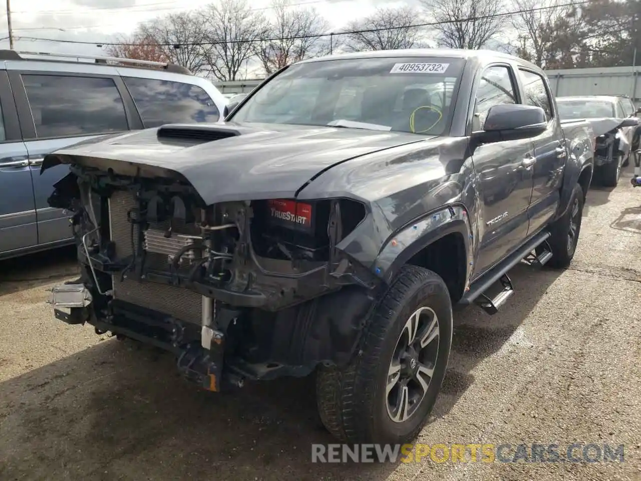 2 Photograph of a damaged car 3TMAZ5CN6KM102191 TOYOTA TACOMA 2019