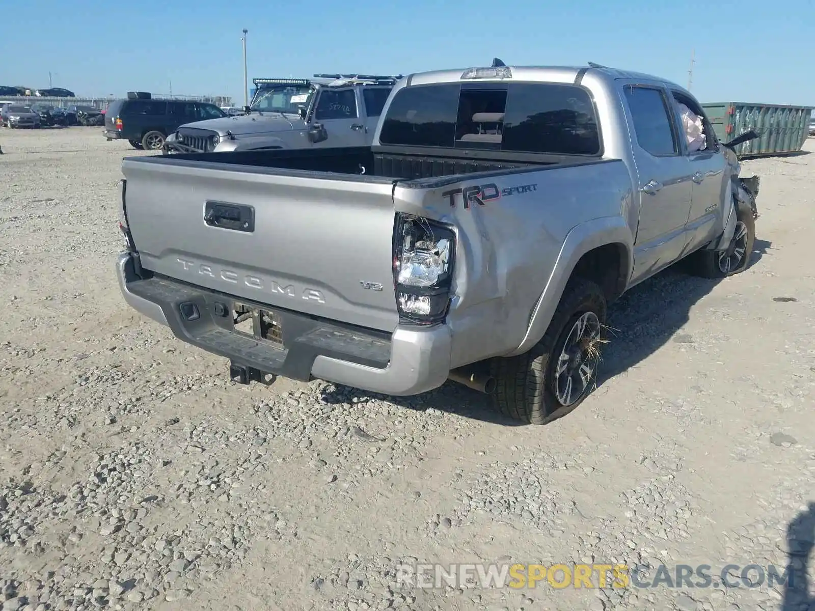 4 Photograph of a damaged car 3TMAZ5CN6KM102529 TOYOTA TACOMA 2019