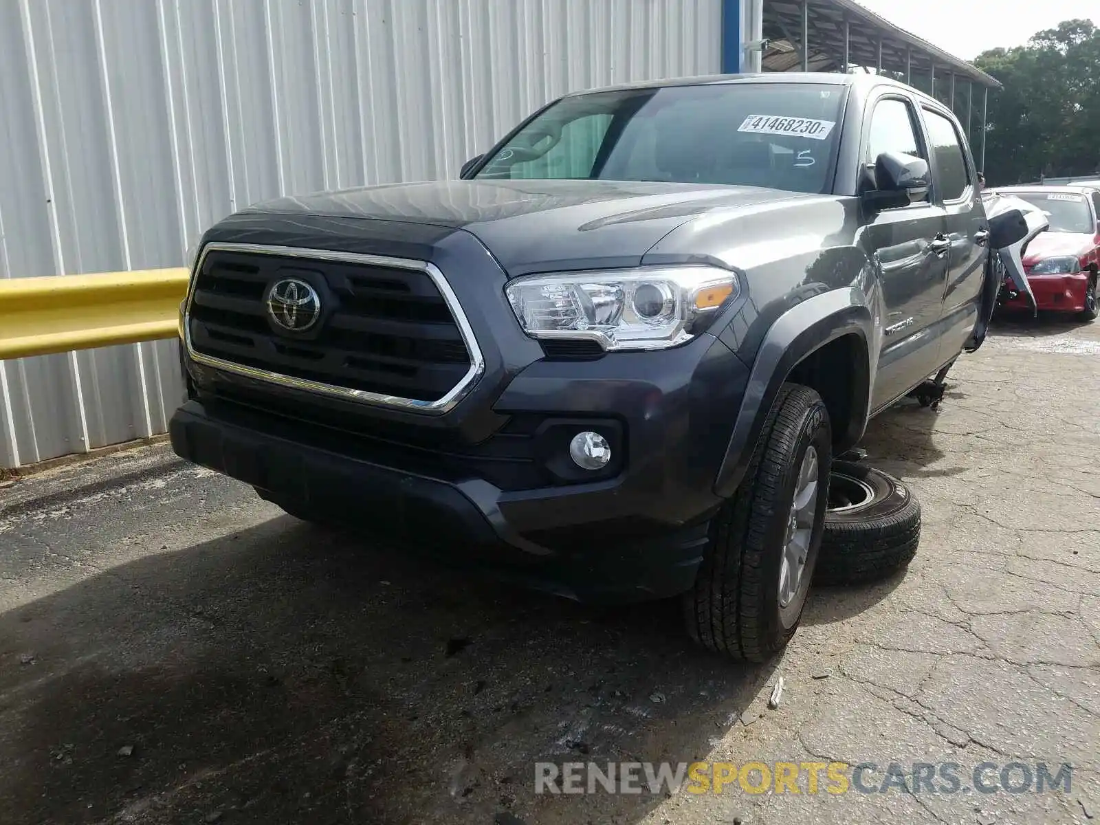 2 Photograph of a damaged car 3TMAZ5CN6KM105222 TOYOTA TACOMA 2019